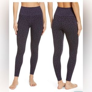 NWT- Zella Elevate High Waist Seamless Leggings